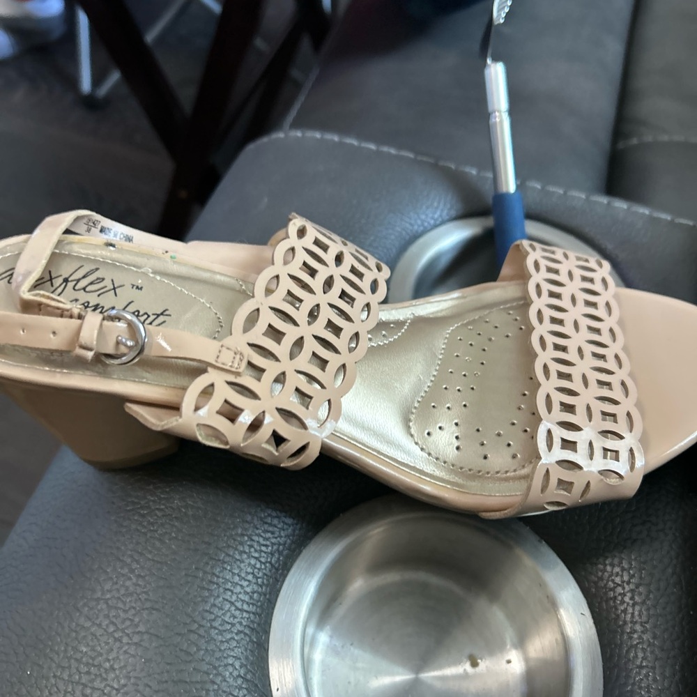 Beige dexflexcomfort shoes for women